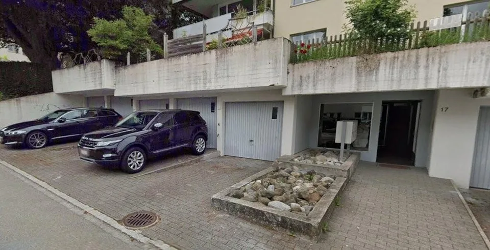 Garagenbox am Rosenberg