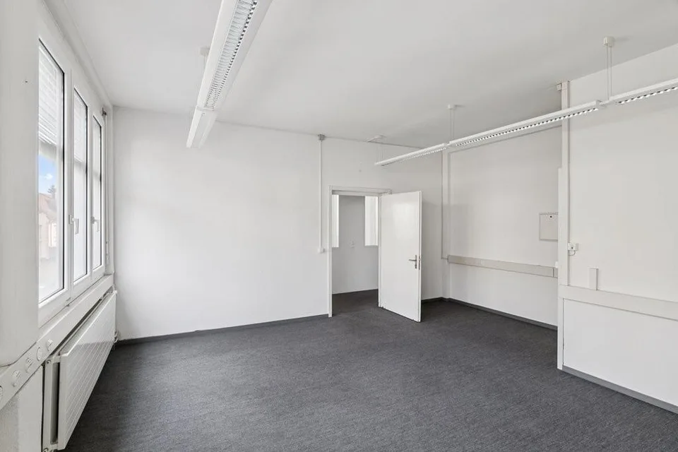 Attraktive Büro- und Gewerberäumlichkeiten in Solothurn! – photo 9 of 13