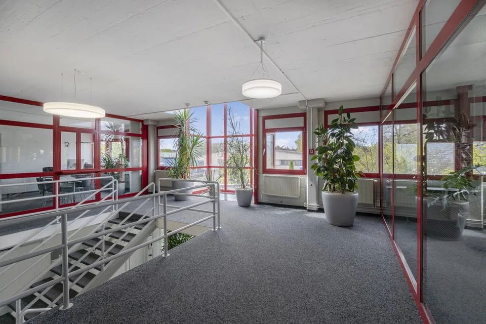 Büro- und Lagerfläche im Gewerbeareal Lyss