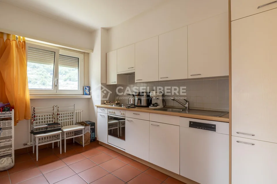 CONVENIENTE 3.5 LOCALI A BELLINZONA