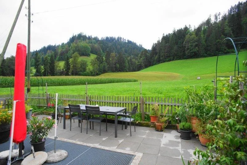 Wohnung   auserhalb vom Dorf im Grünen