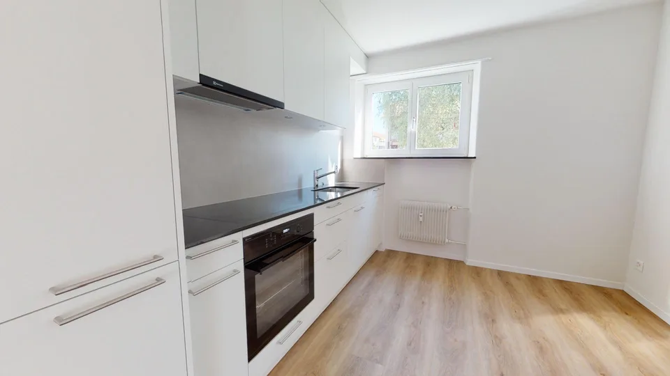 Sonnige Stadtoase in Neudorf - Stilvolle Wohnung mit Balkon