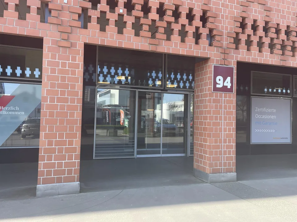 Ca. 1'322 m2 Büro (unterteilbar) Geschäftshaus "Im Letten" Allschwil