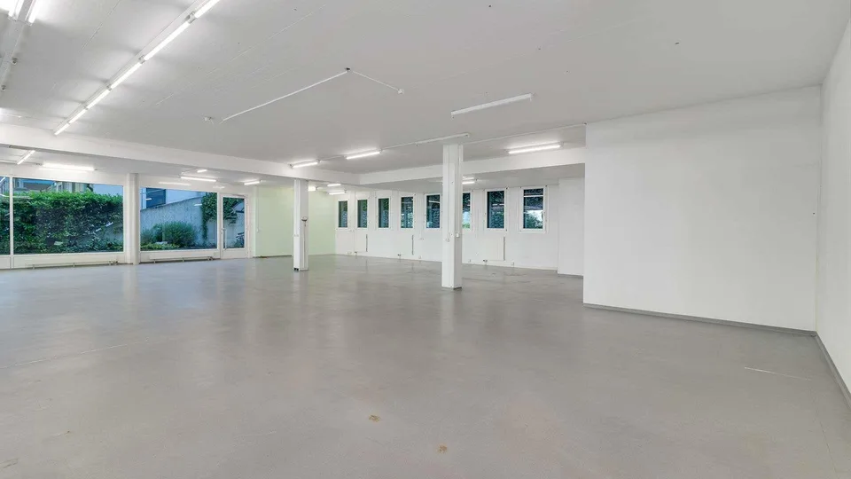 Helle Gewerbefläche unweit des Bahnhof Schaffhausen