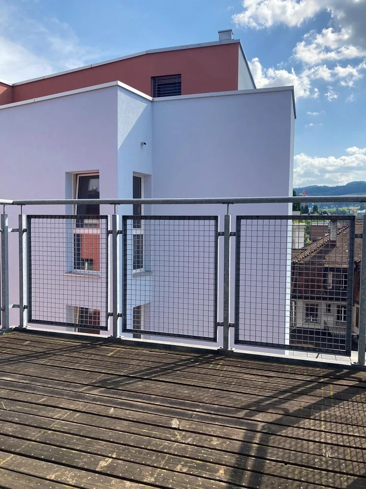 schöne 3.5-Zimmer Dachwohnung an zentraler Lage