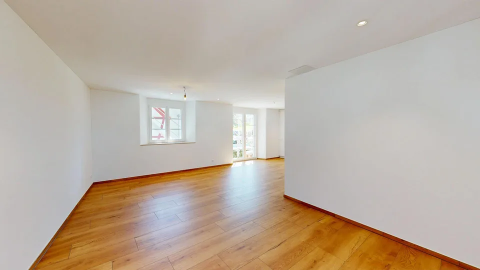nach Totalsanierung - heimelige Maisonette-Wohnung in der Kernzone