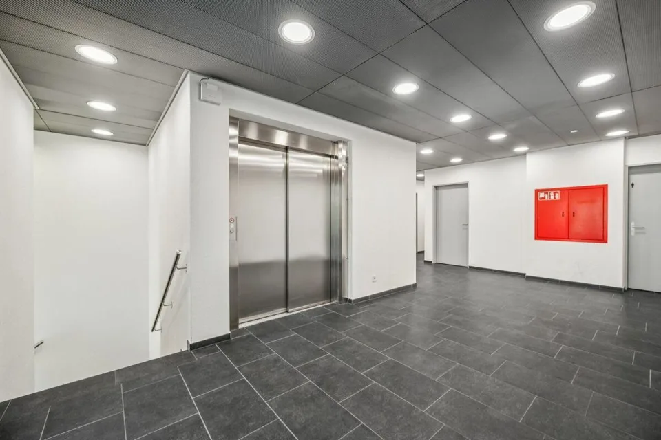 Zürichstrasse 72: Bürofläche mit 199 m²
