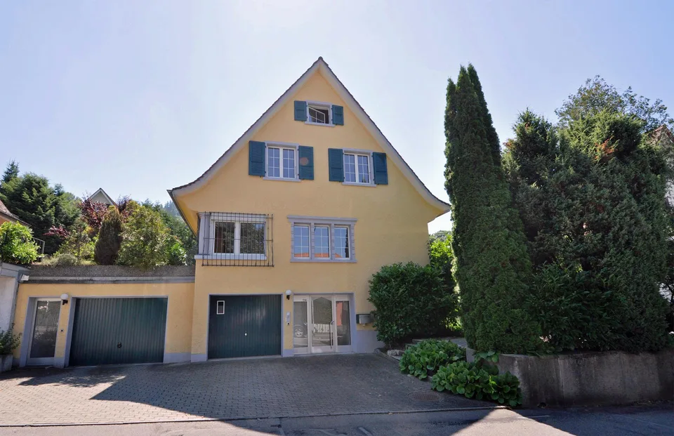 Einmaliges 5-Zi. EFH & Garten-Oase im Spiegel / a.W. mit Vorkaufrecht