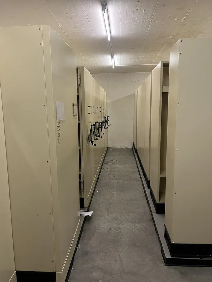 Dépôts à louer à Pully de 32.5 m2 à 221 m2