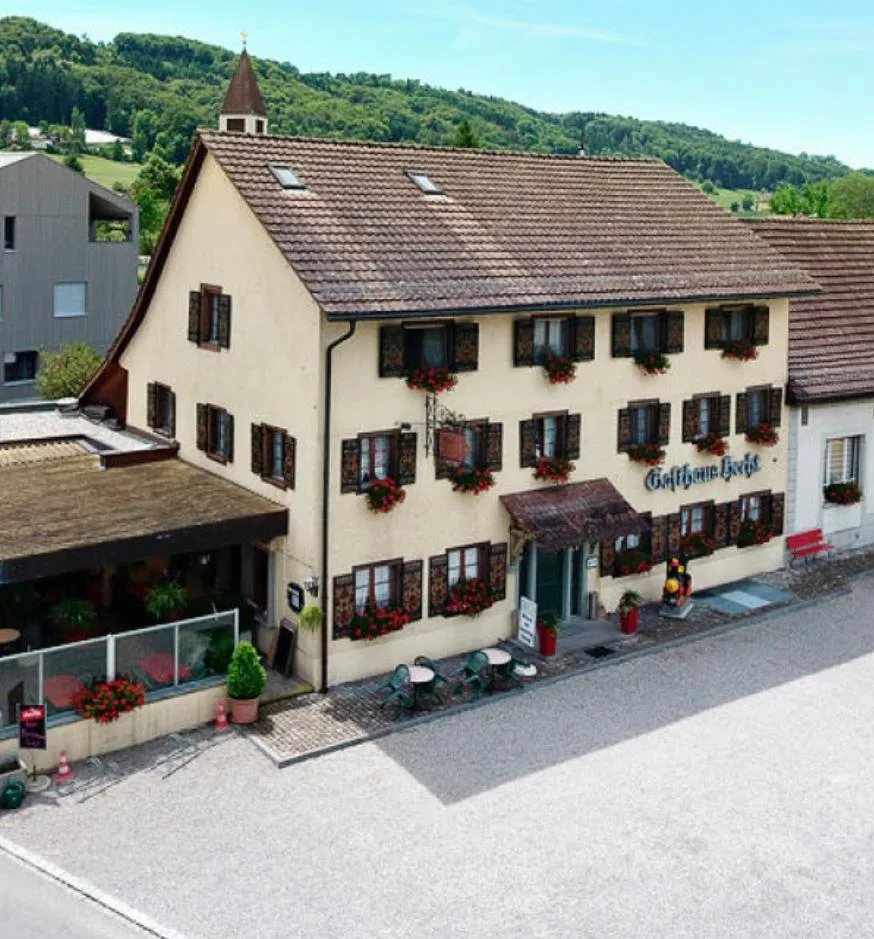 Café-Restaurant mit vielfältigen Möglichkeiten