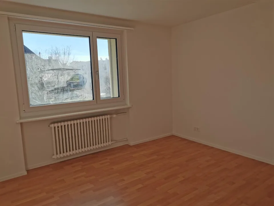 Schöne 4 - Zimmerwohnung zentral gelegen