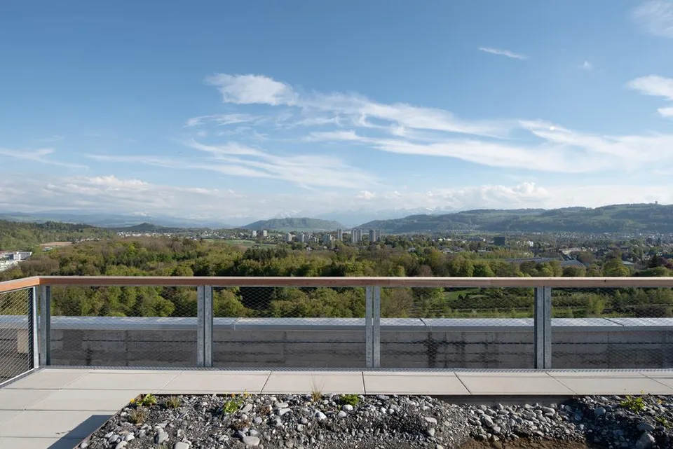 ERSTBEZUG - Wohnen mit Weitblick im Hochhuus Bern