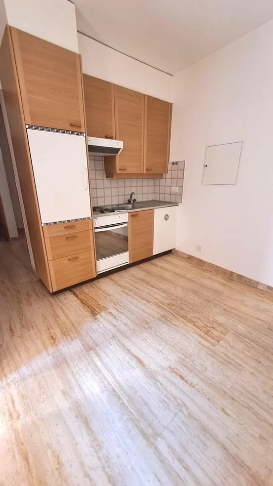 Affittasi monolocale in zona pedonale