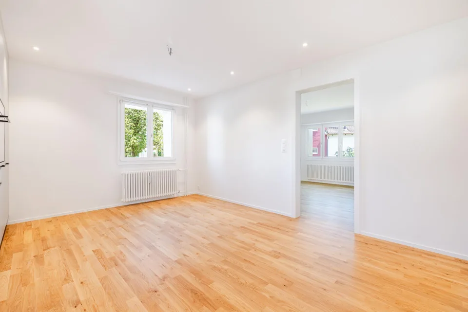 2.5-Zimmer-Erdgeschosswohnung - frisch saniert an zentraler Lage