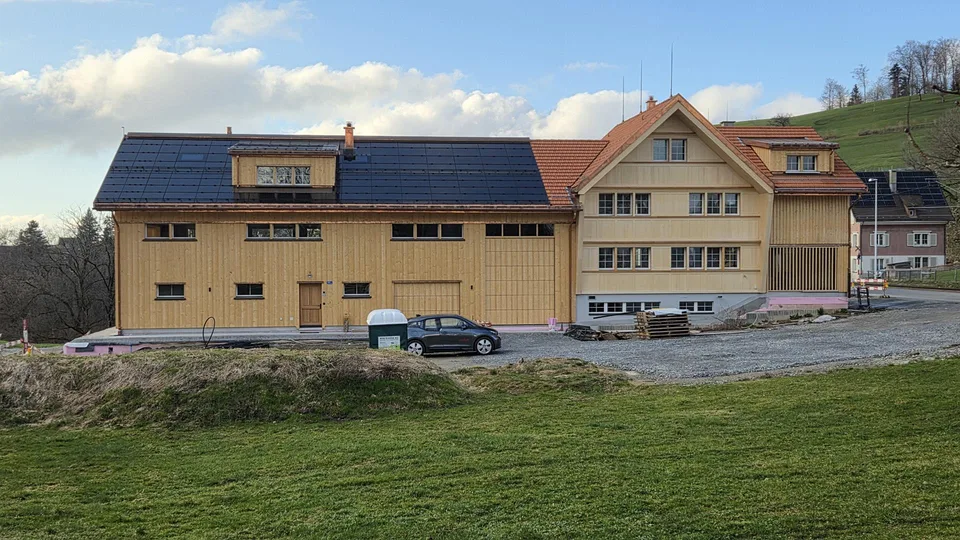 Neu erstelltes, einzigartiges Bauernhaus