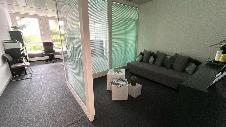 Surface Bureau 60 m2 - 3ème étage