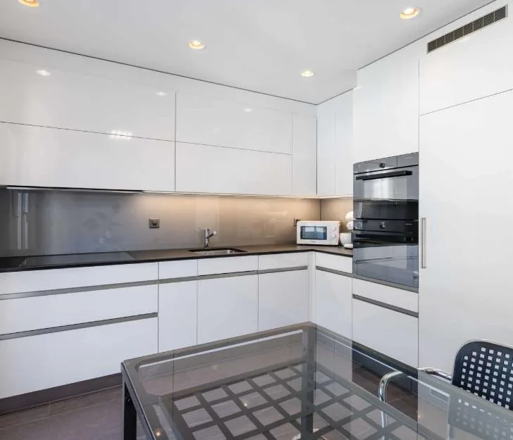 Schöne 5.5-Zimmer-Wohnung mit hochwertigem Ausbaustandard in Brunnen