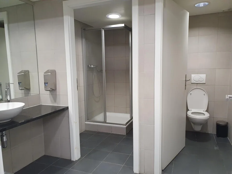 Bureau de 41 m2 avec espace communs – foto 8 di 8