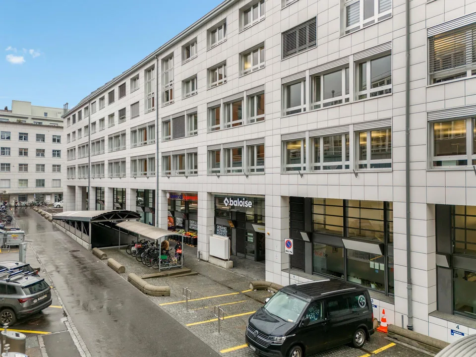 Repräsentative Büro-/Praxisräume an zentraler Lage in Thun