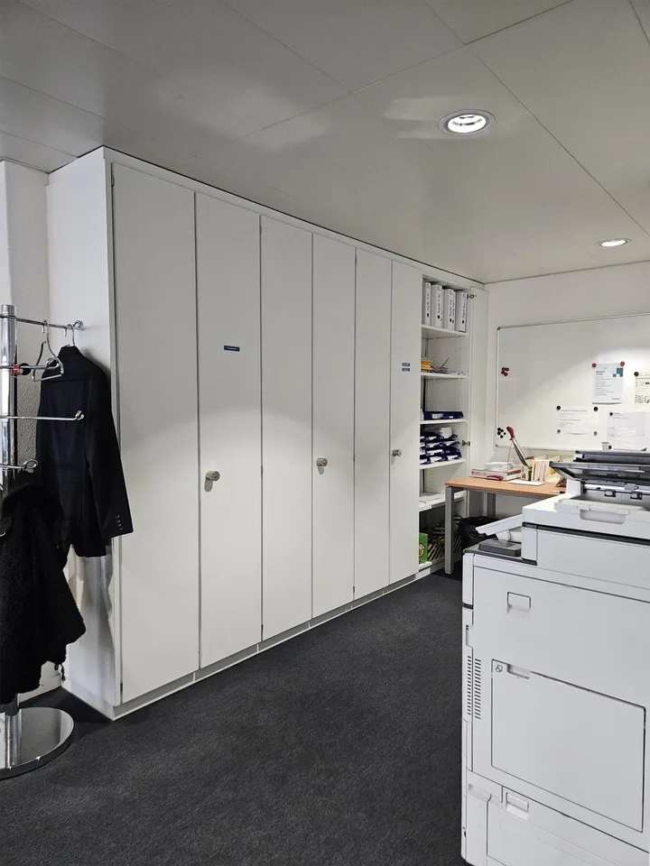 Repräsentative Büro-/Praxisräume an zentraler Lage in Thun – photo 8 of 8