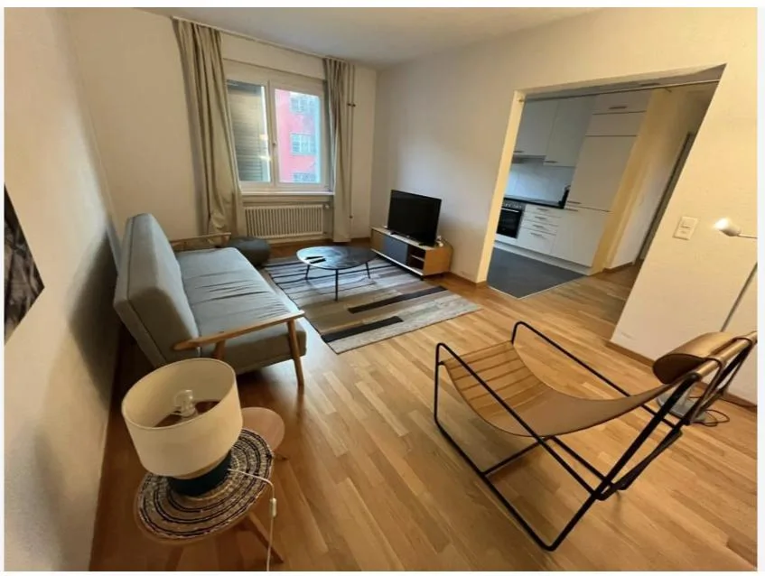 Attraktive möblierte 2.0 Zimmerwohnung in Zürich