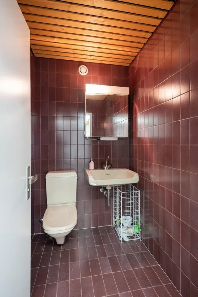 Bureau situé au 3e étage - Grand Rue 122/124, Tramelan