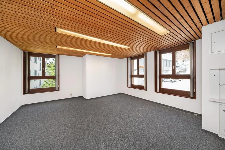 Bureau situé au 3e étage - Grand Rue 122/124, Tramelan – Foto 7 von 12