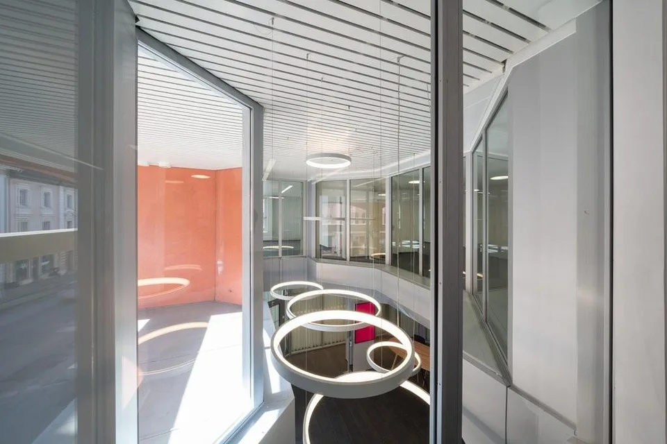 Bureau situé au 1er étage - Grand Rue 122/124, Tramelan – Foto 6 von 11