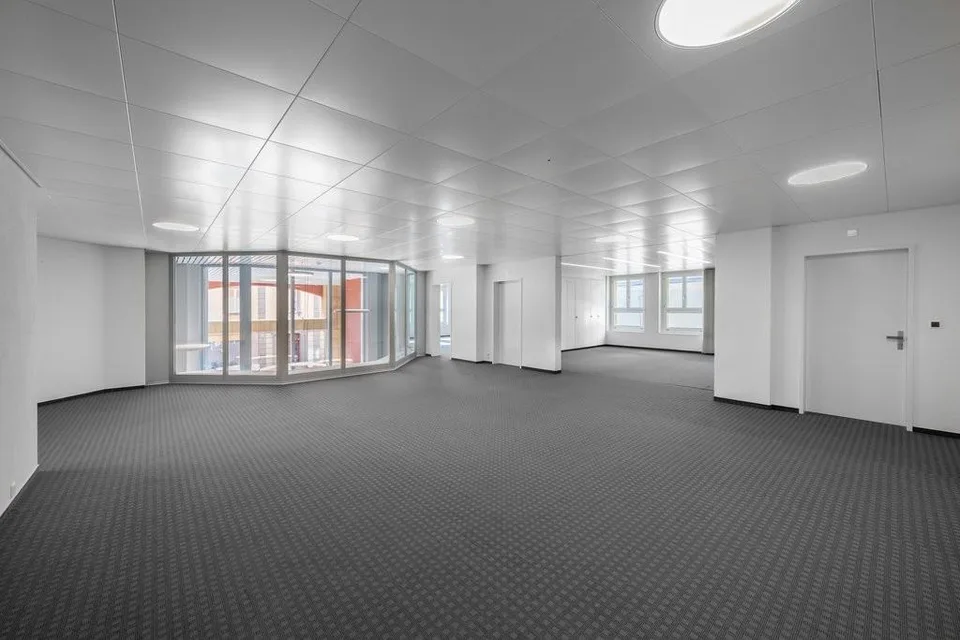 Bureau situé au 1er étage - Grand Rue 122/124, Tramelan