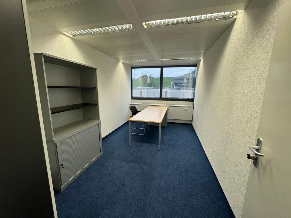Attraktiver Bürostandort im Steuerparadies – Foto 10 von 13