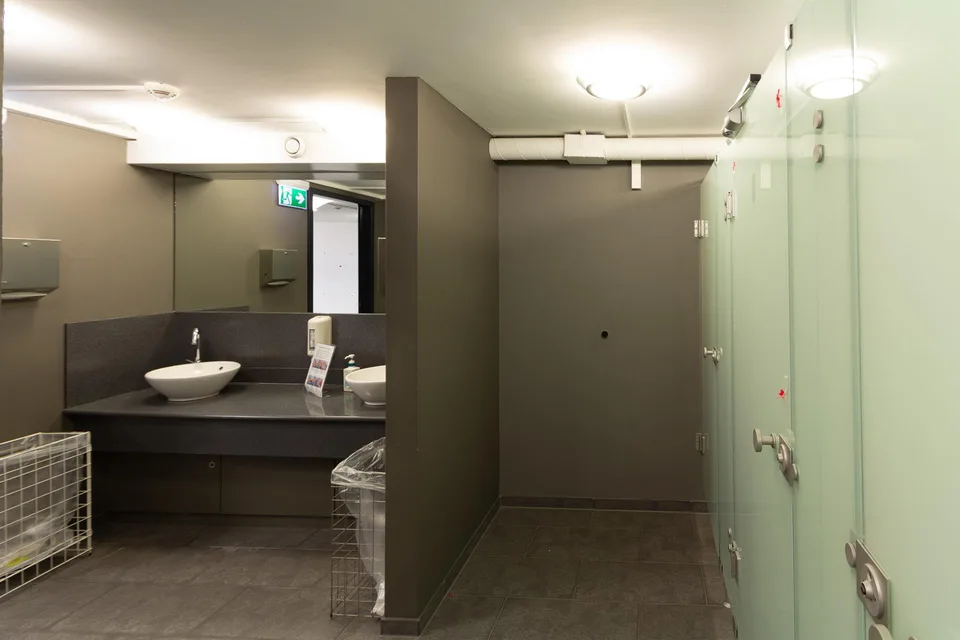 Attraktive Gewerbefläche in Böttstein zu vermieten – photo 10 of 15