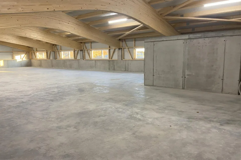 Gewerbehalle im 1. OG – foto 7 di 8