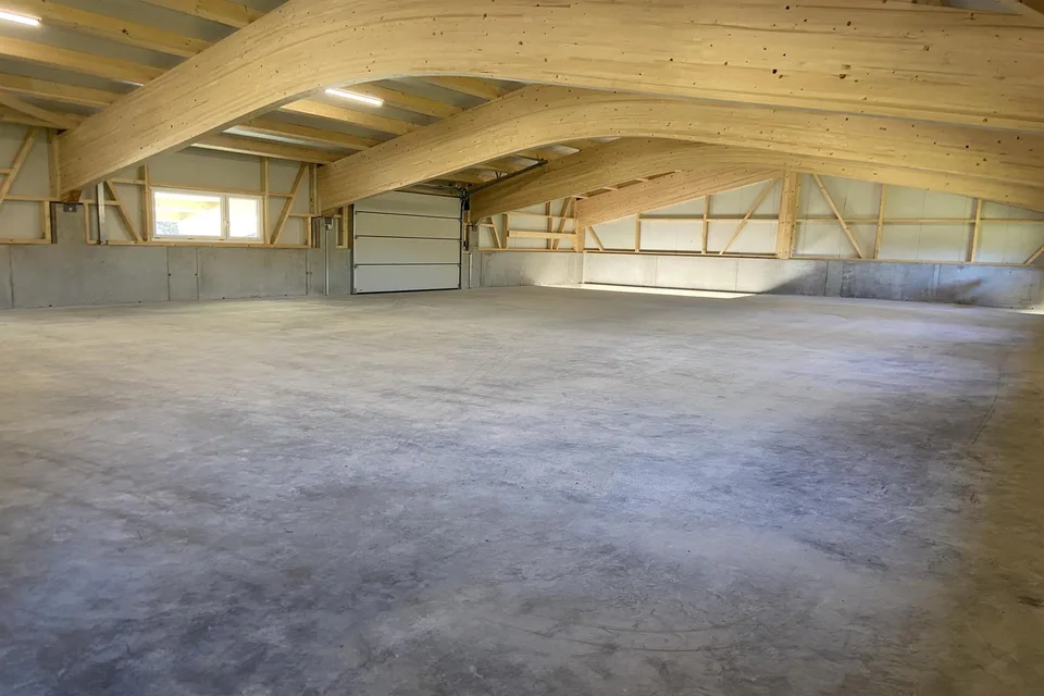 Gewerbehalle im 1. OG