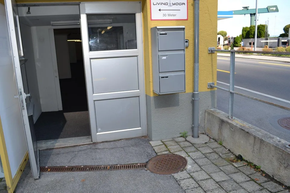 Handwerkermagazin/Lager in Hergiswil zu vermieten
