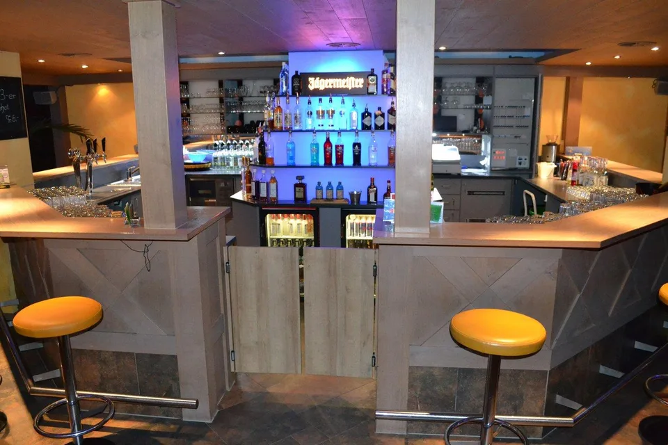 TOP Event-Location/BAR für bis zu 200 Personen