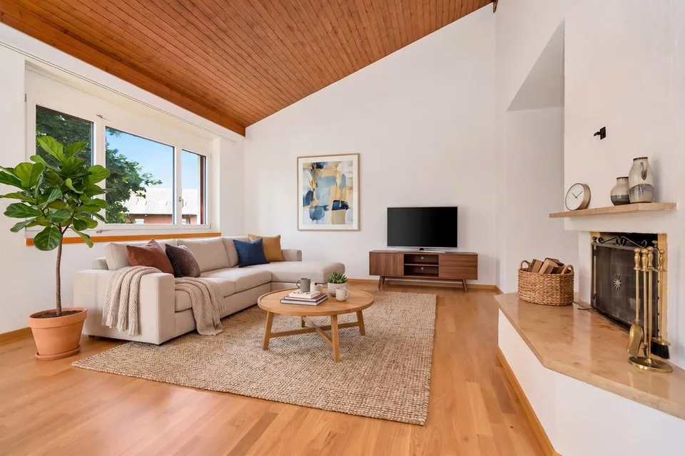 Famlienfreundliche Dachwohnung an ruhiger Lage