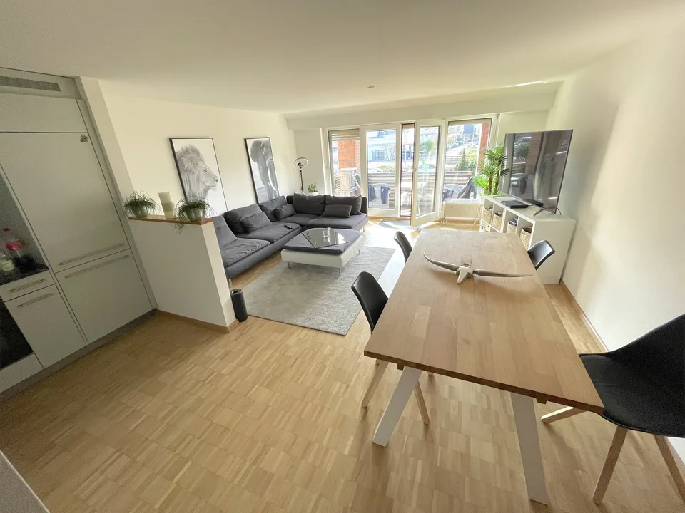 Beim Dorfkern liegende 2.5-Z Wohnung