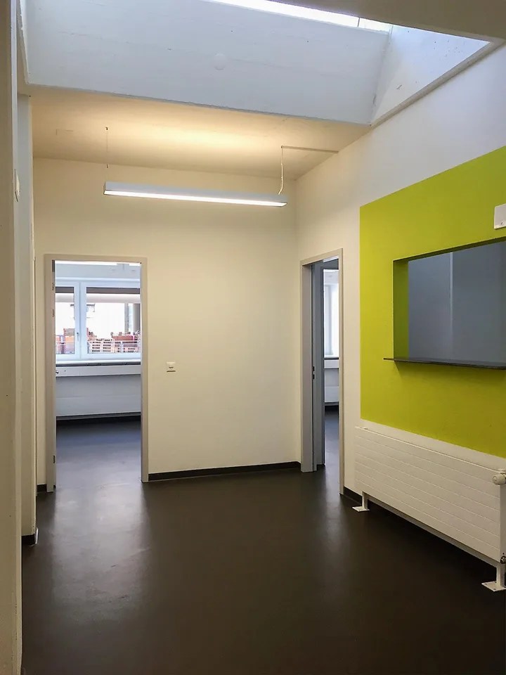 Gewerbefläche im Ruopigen-Zentrum zu vermieten!