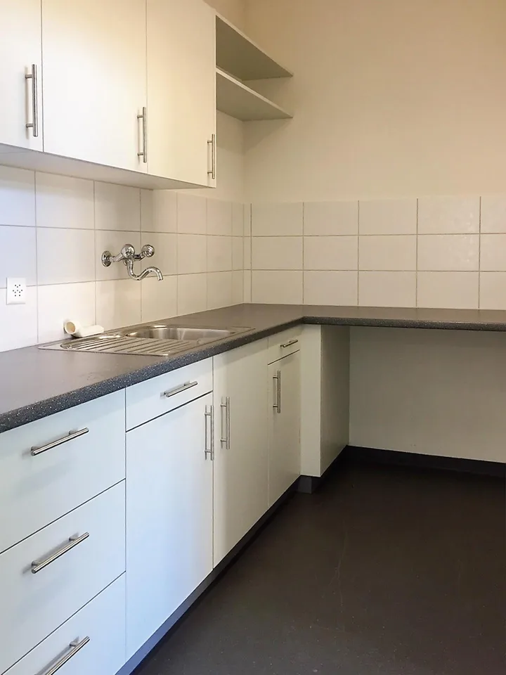 Gewerbefläche im Ruopigen-Zentrum zu vermieten!