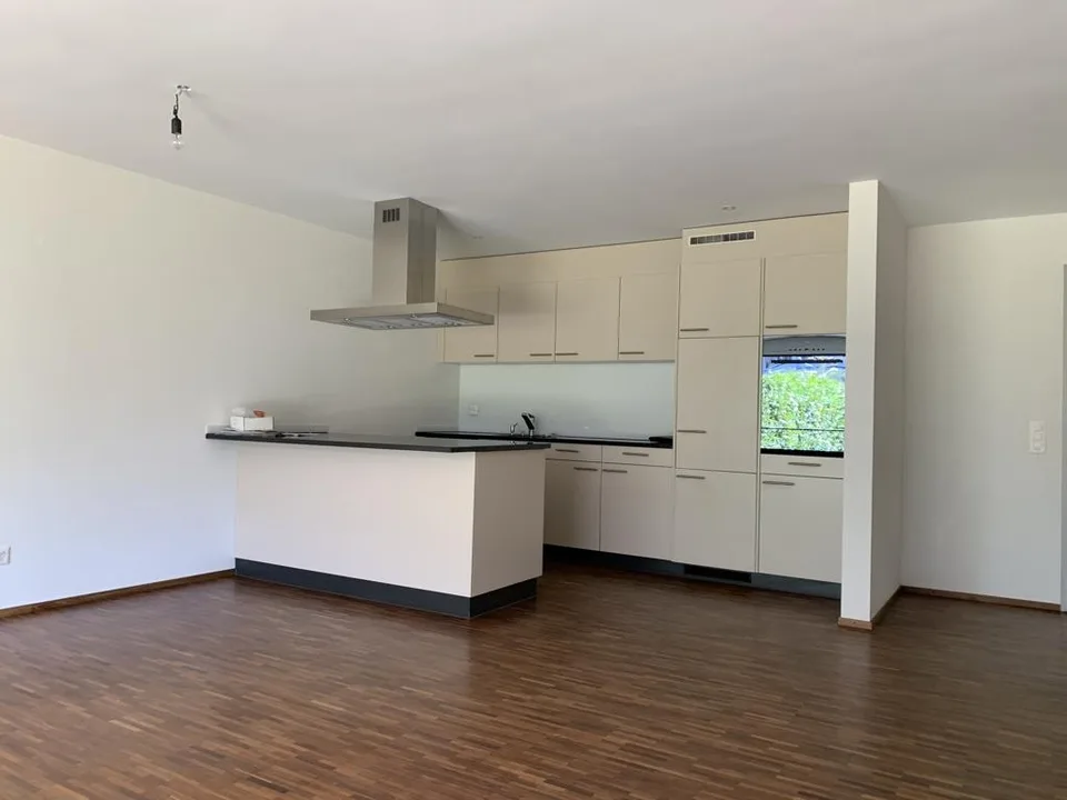 Sehr schöne und moderne 3.5-Zimmer-Gartenwohnung