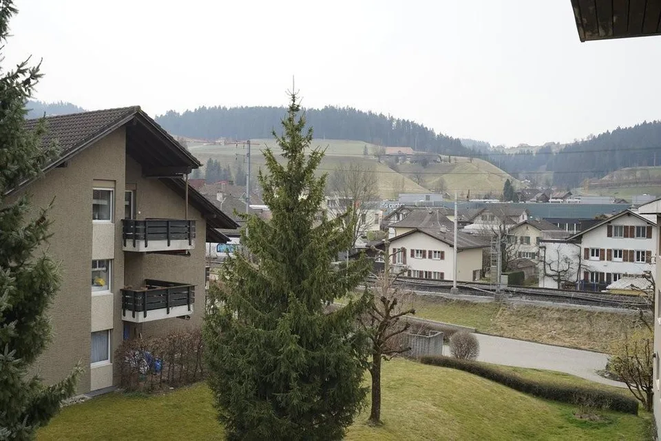 3.5-Zimmer-Wohnung im 2. Stock links – Foto 9 von 9