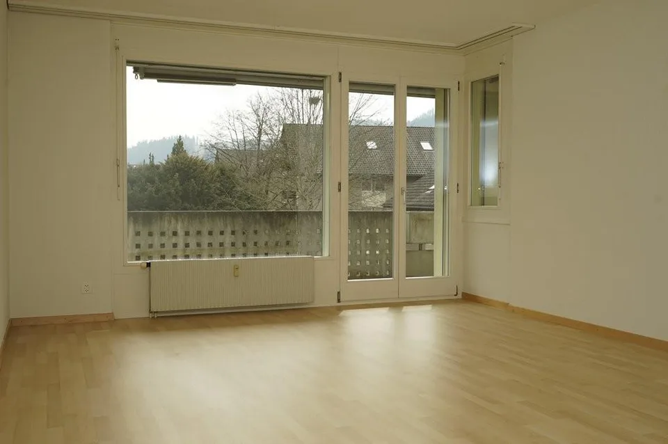 3.5-Zimmer-Wohnung im 2. Stock links