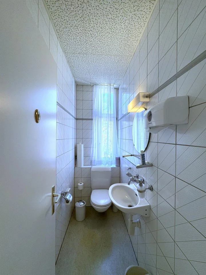 205qm Büro-/Gewerbefläche an idealer Lage – Foto 8 von 8