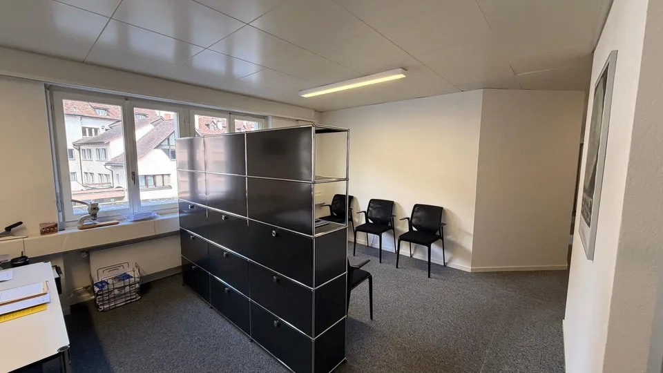 Geräumige Büro- und Gewerbeflächen im Herzen von Liestal – Foto 10 von 13