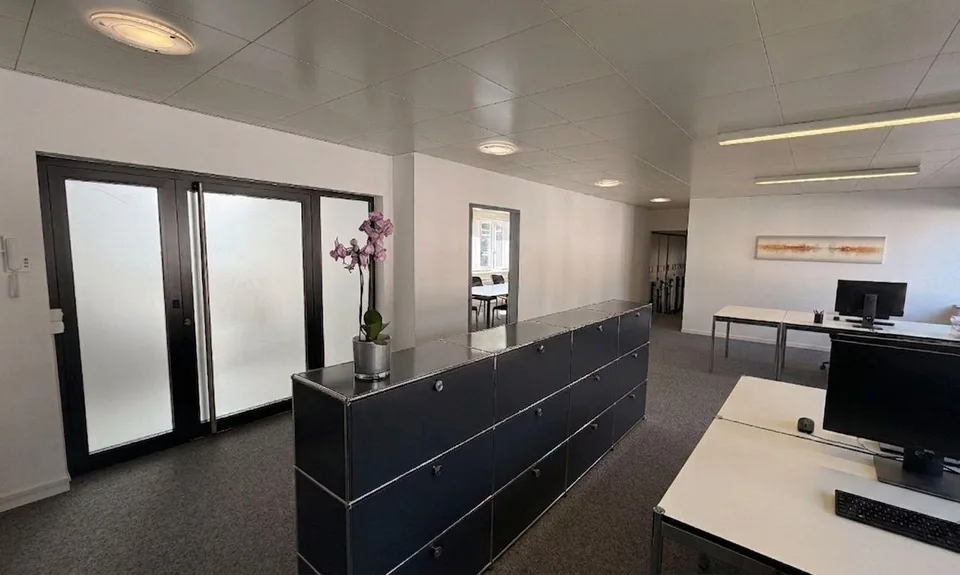 Geräumige Büro- und Gewerbeflächen im Herzen von Liestal