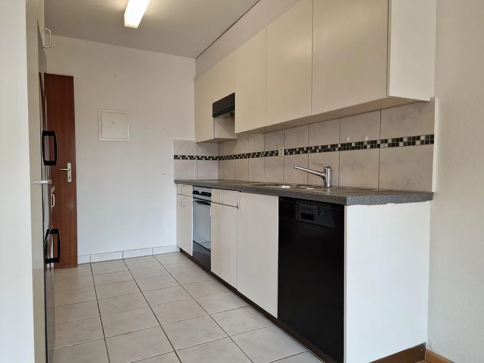 3.5 room apartment in Schönenbuch