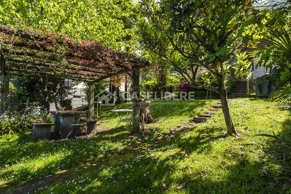 DUPLEX SUL LAGO DI 4 LOCALI A MAGADINO – foto 21 di 23