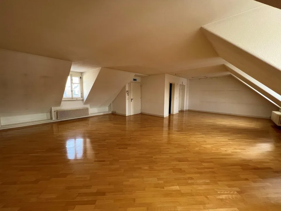 Attraktive, grosszügige Büroräumlichkeiten in der Innenstadt im 3. ... – Foto 6 von 7