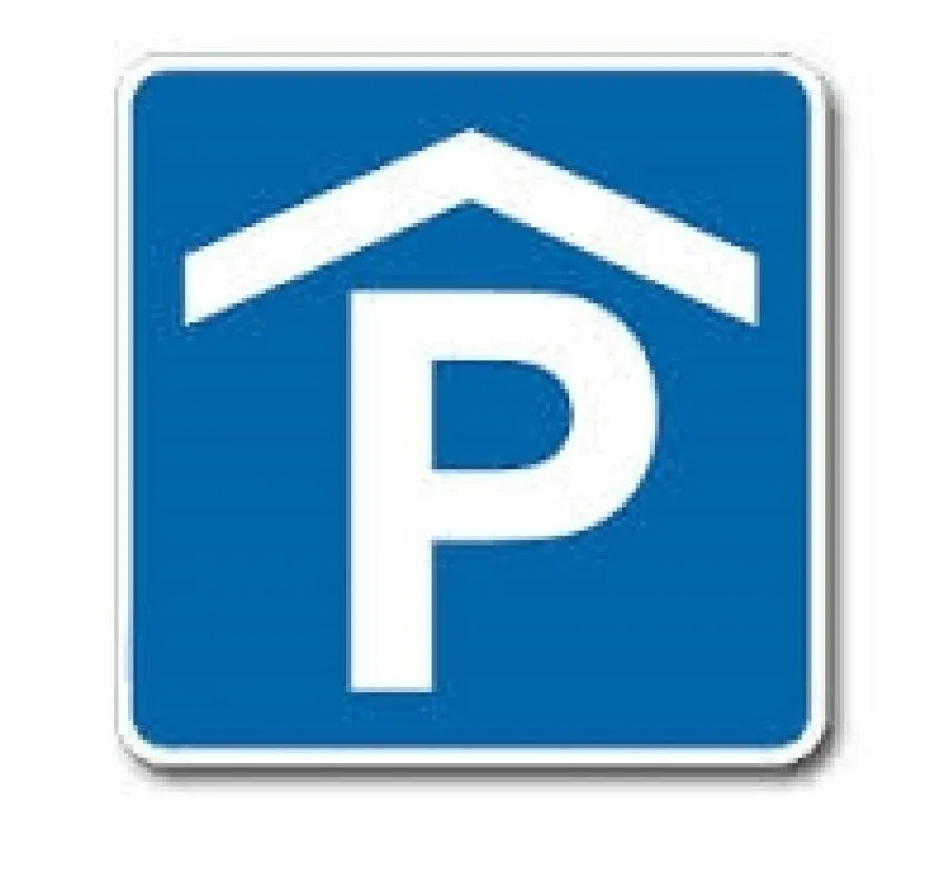 Tiefgaragenplatz vis-à-vis Uni SG