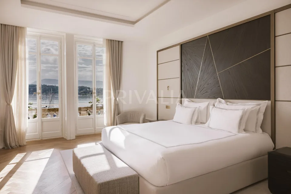 Collection privée de résidences d'exception au bord du Lac Léman